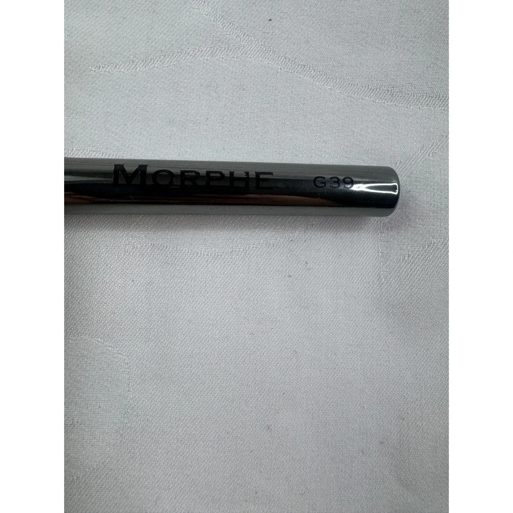 Morphe G39 Gunmetal Deluxe Buffer Makeup Brush Synthetic Bristles Silver Handle